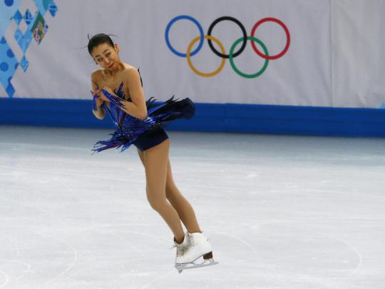 Ekspresi muka kocak atlet es skating di Olimpiade Sochi 2014