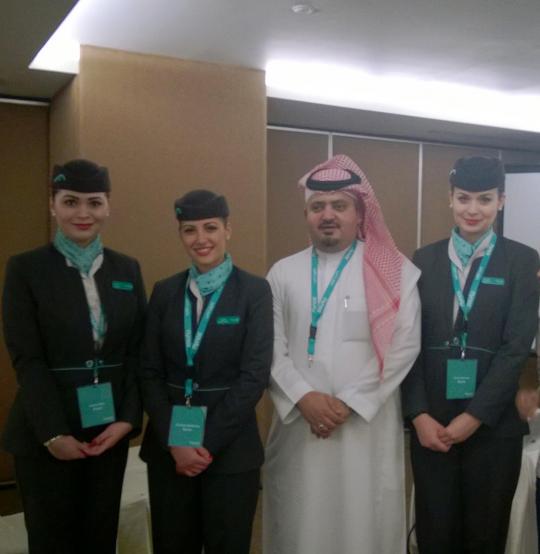 Pramugari cantik Flynas siap layani penumpang Jakarta-Jeddah