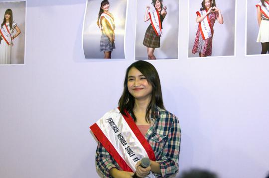 Melihat event IM3 Musim Panas Sounds Good JKT48 Handshake event