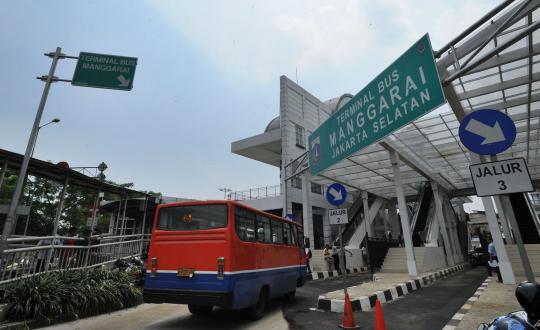 Uji coba Terminal Manggarai yang bernuansa modern
