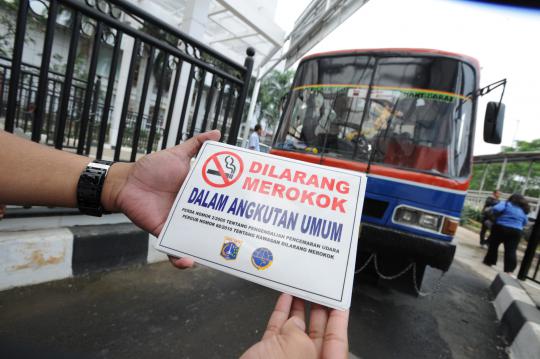 Dishub gelar kampanye larangan merokok di dalam angkutan umum