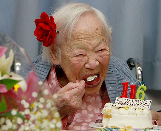 Manusia tertua di dunia ini rayakan ulang tahun ke-116