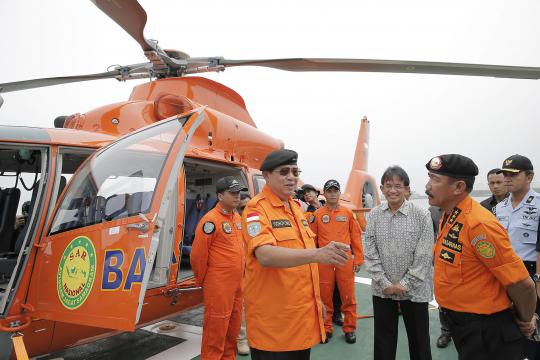 Naik jip, SBY pimpin apel HUT ke-42 Basarnas di Merak