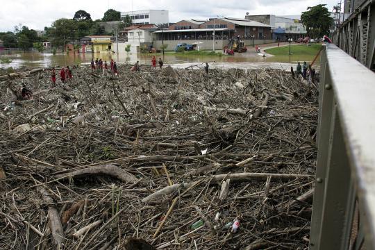 Banjir dahsyat landa Brasil