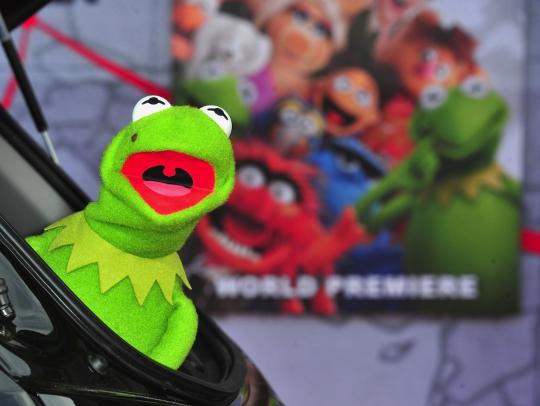 Aksi kocak tokoh boneka Muppets di premier film barunya