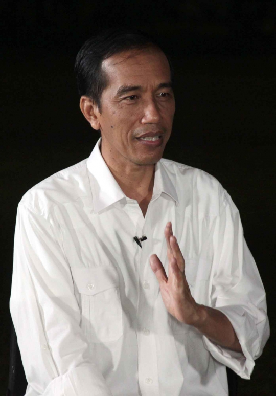 Capres Jokowi saat wawancara eksklusif di Taman Suropati