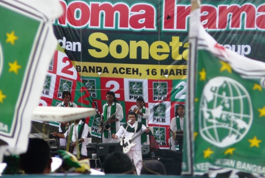 Rhoma dan Muhaimin goyangkan ribuan massa PKB di Aceh