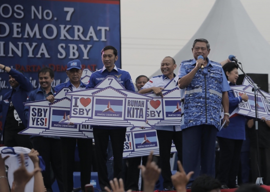 Kampanye SBY di Bantul disambut histeris warga