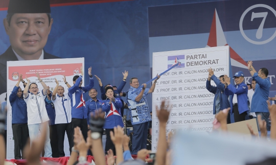 Kampanye SBY di Bantul disambut histeris warga