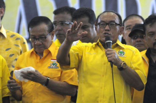 Kampanye Golkar, Ical berkeringat 'deras' saat berorasi