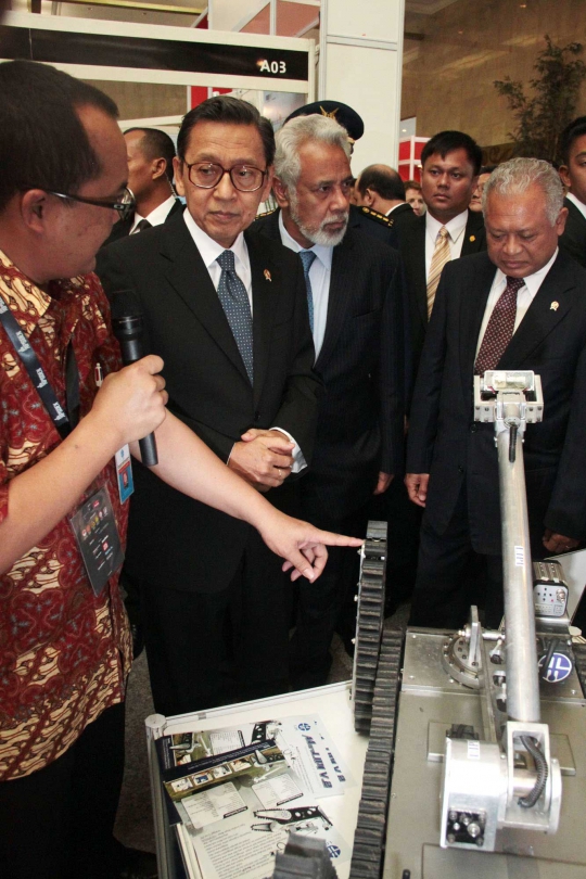 Boediono ajak Xanana ke pameran produk pertahanan TNI di Senayan