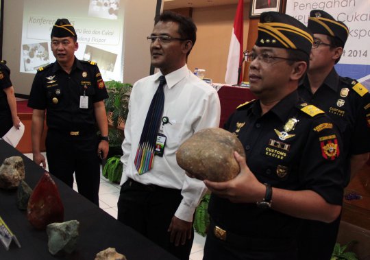 Bea Cukai gagalkan penyelundupan batu mulia senilai Rp 485 M