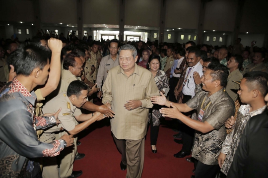 Hadiri Rakernas Apdesi, Presiden SBY disambut ribuan kepala desa