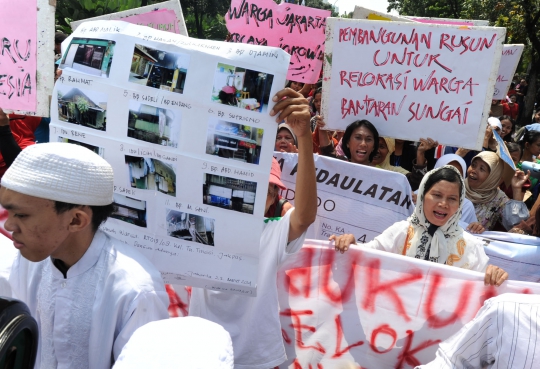 Jokowi dibelikan tiket kereta Balai Kota-Istana Negara