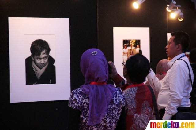 Foto : Pameran foto mengenang masa muda BJ Habibie dan ...