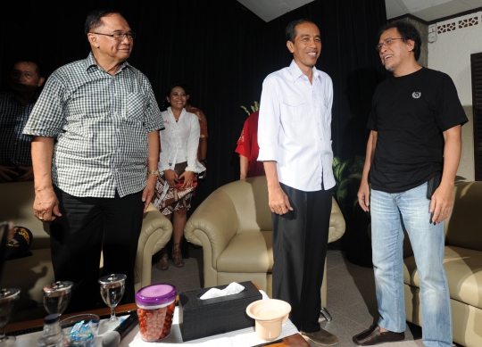 Jokowi kunjungi kediaman Iwan Fals