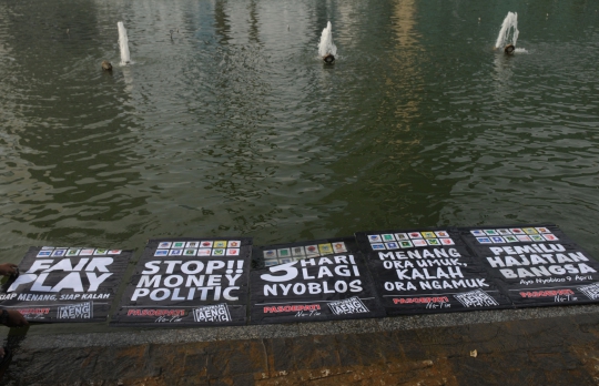 Aksi Republik Aeng-aeng ingatkan warga gunakan hak pilih