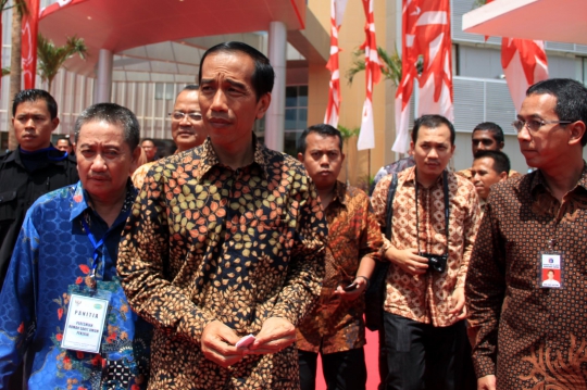 Usai resmikan RSUP, SBY dan Ibu Ani foto bareng