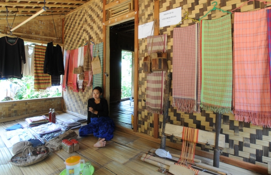 Menengok keseharian warga Suku Baduy Luar di Desa Kanekes