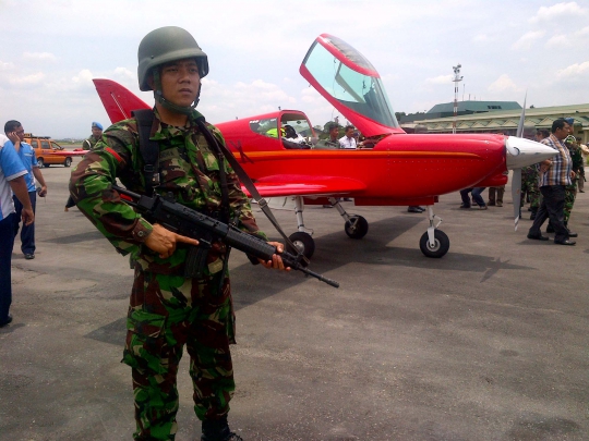 Suasana dramatis saat TNI AU kepung pesawat asing di Medan