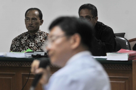 Notaris Buntario Tigris bersaksi di sidang Budi Mulya