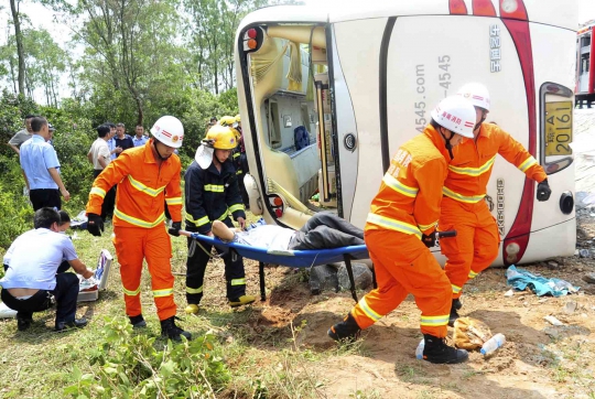 8 Siswa SD tewas dalam kecelakaan bus di China