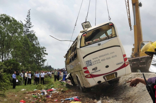 8 Siswa SD tewas dalam kecelakaan bus di China