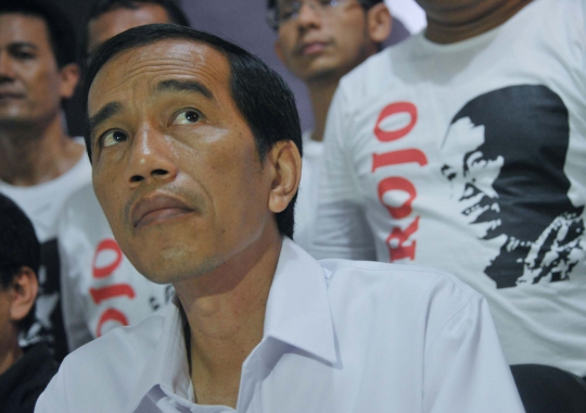 Aksi Jokowi bersama massa ProJo saat peresmian RJ