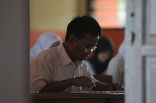 Menengok suasana pelaksanaan Ujian Nasional Paket C di Jakarta