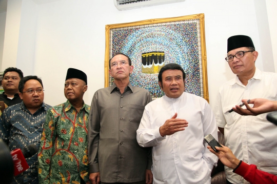 Rhoma Irama saat bertemu Suryadharma Ali di Kantor DPP PPP