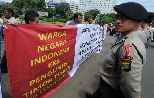 Aksi unjuk rasa desak SBY selesaikan masalah WNI eks Timor-Timur