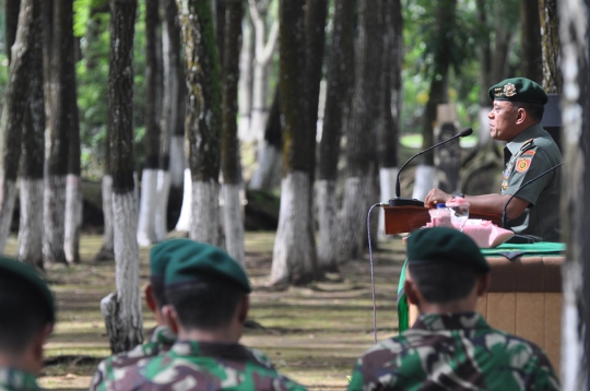 Pengarahan Letjen TNI Gatot Nurmantyo di Divisi 2 Kostrad Malang