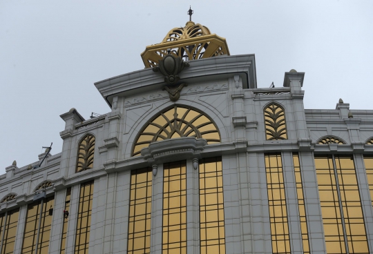 Ikut promosi film Spiderman, Alain Robert panjat gedung di China