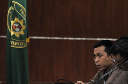 Sidang lanjutan Hendra Saputra terkait kasus videotron