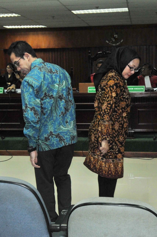 Ratu Atut dan Wawan bersaksi dalam sidang lanjutan Akil Mochtar