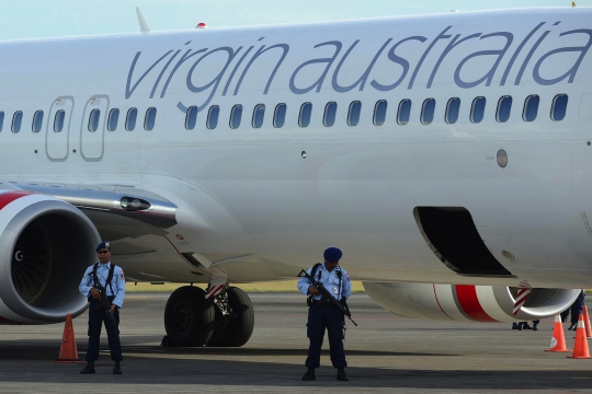 Penjagaan ketat saat Virgin Australia mendarat di Bali