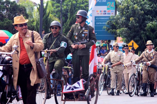 Melihat kemeriahan parade Banyumas Extravaganza 2014