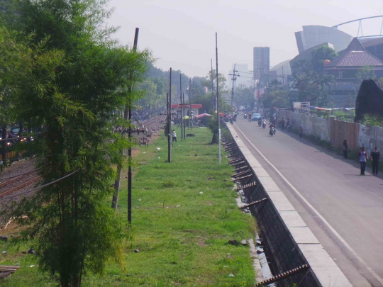 Cantiknya Taman Ekspresi buatan Risma di Kota Pahlawan