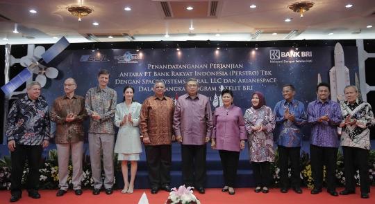 Presiden SBY saksikan kontrak pengadaan satelit BRI