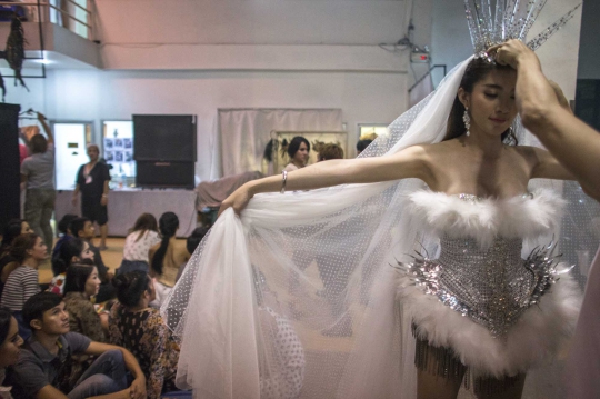 Mengintip kontes kecantikan waria di Thailand