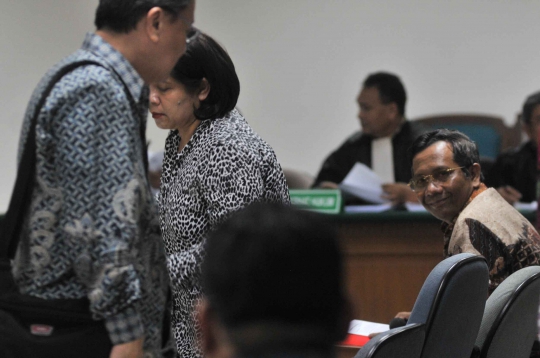 Mahfud MD bersaksi dalam sidang lanjutan Akil Mochtar