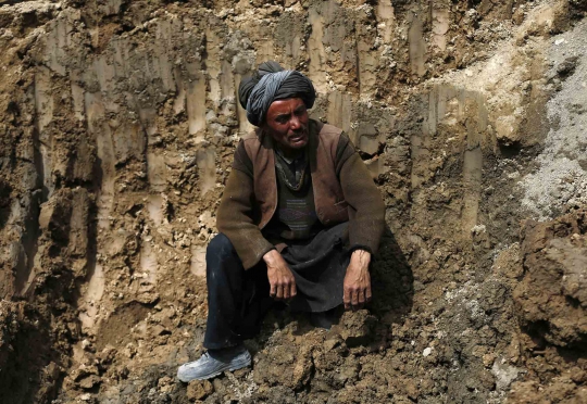 Duka korban tanah longsor Afghanistan
