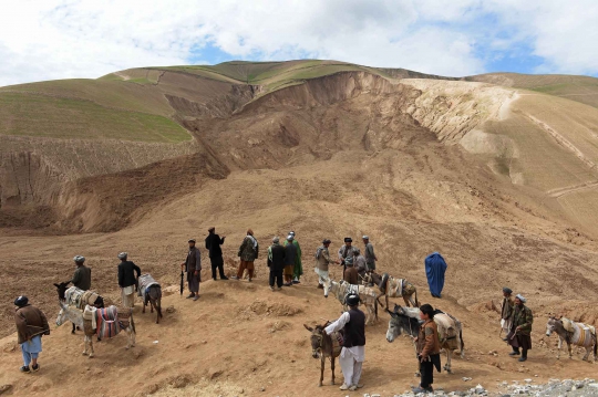 Duka korban tanah longsor Afghanistan