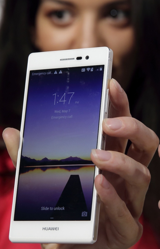 Ini wujud smartphone andalan Huawei terbaru