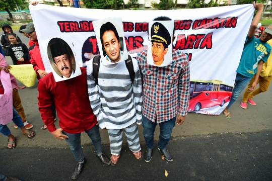 Aksi demo mahasiswa tuntut penuntasan kasus korupsi Transjakarta