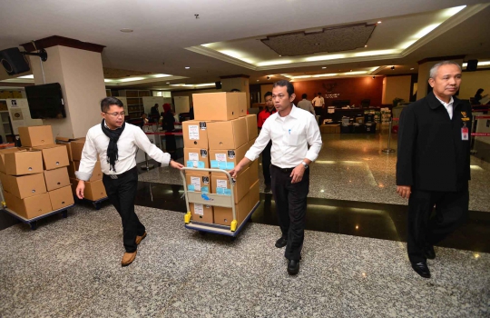 MK verifikasi kelengkapan berkas gugatan Pemilu 2014