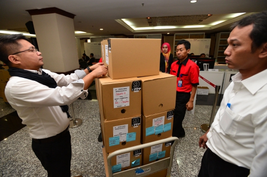 MK verifikasi kelengkapan berkas gugatan Pemilu 2014