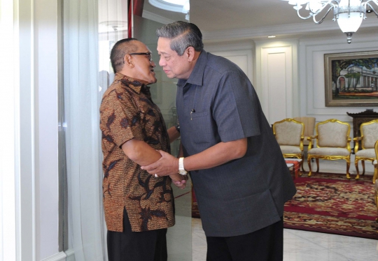 Keakraban Ical saat bertemu SBY di Istana Negara