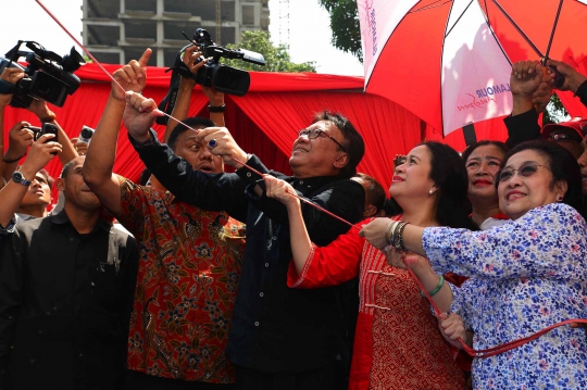 Megawati hadiri peletakan batu pertama Kantor PDIP di Menteng