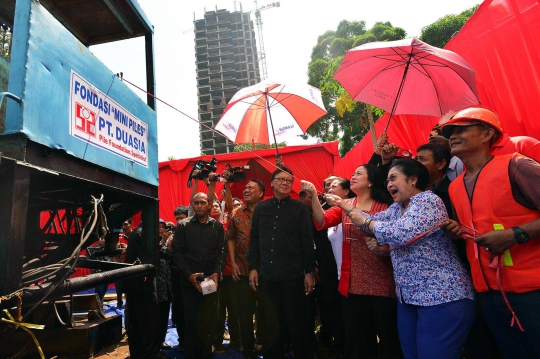 Megawati hadiri peletakan batu pertama Kantor PDIP di Menteng